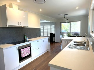 #easyagent **Easy Agent Real Estate** Simply better real estate