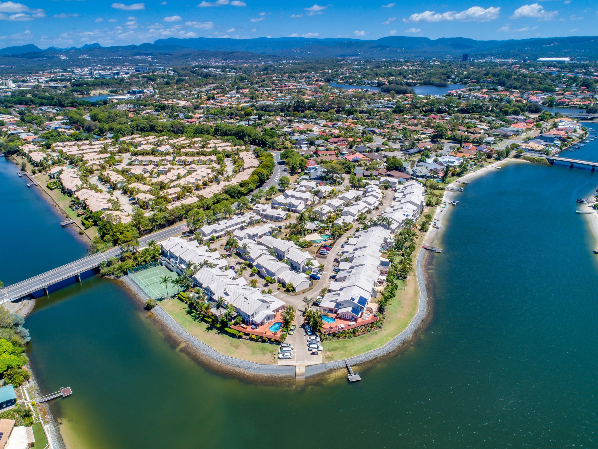Property Mermaid Waters | Gold Coast ID 30126